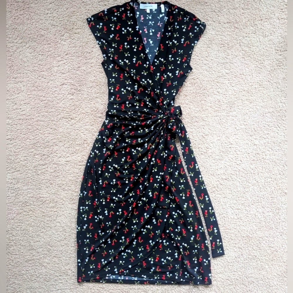 Lark & Ro XS Floral Wrap Dress